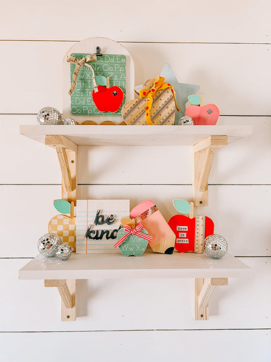 Grow in Grace Apple • Red